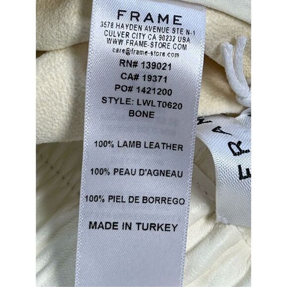 Frame Pleated Lamb Leather Short Women's Cream Size Medium - Picture 14 of 14